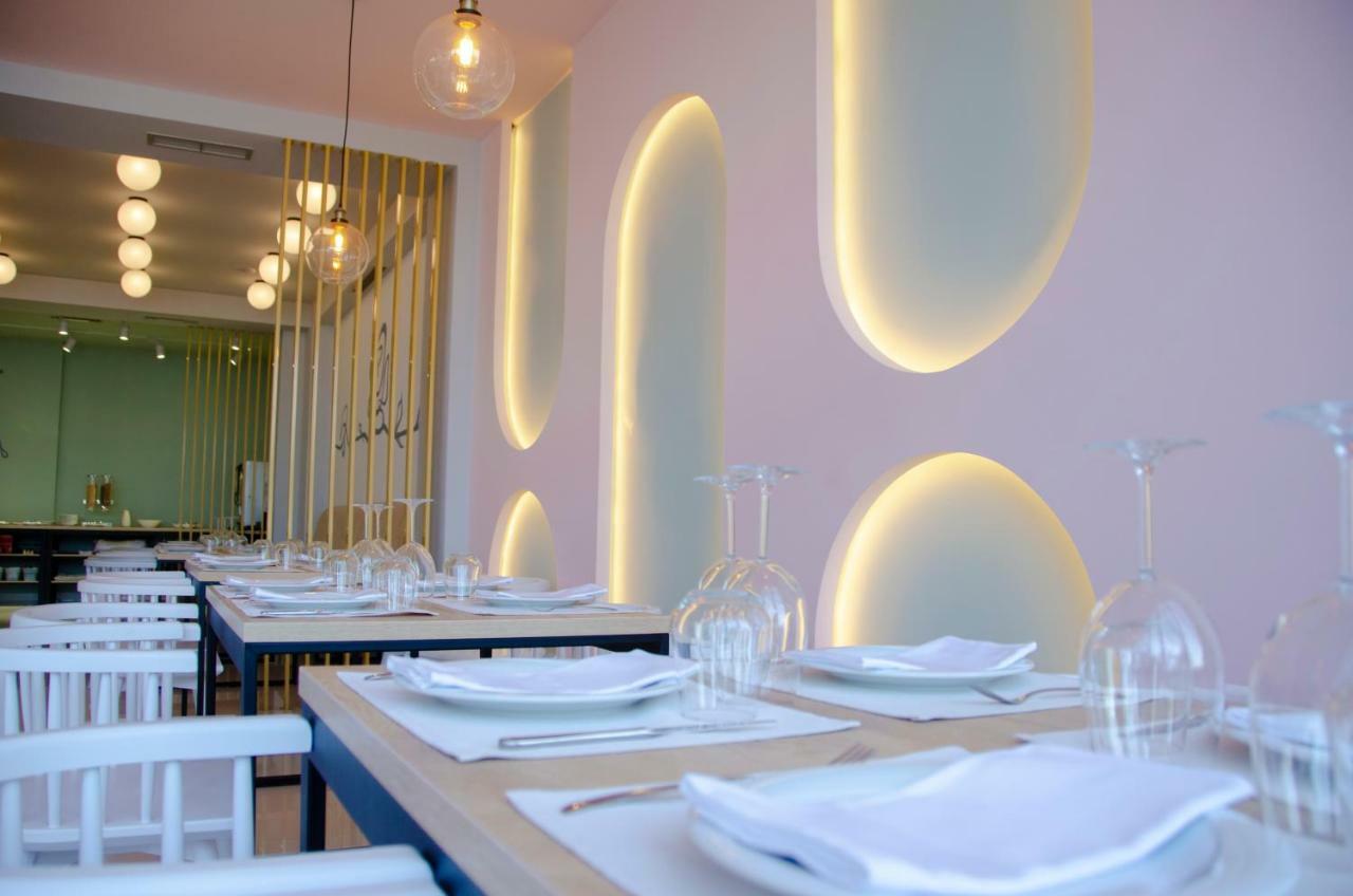 Hotel Vala Драч Екстериор снимка